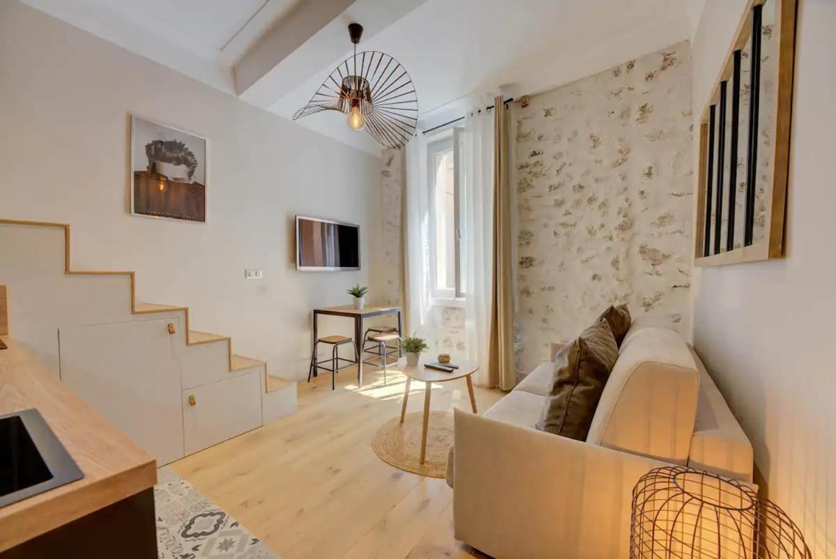 Duplex Studio Apt Mezzanine Near Shops & Cafes Lejlighed Antibes Eksteriør billede